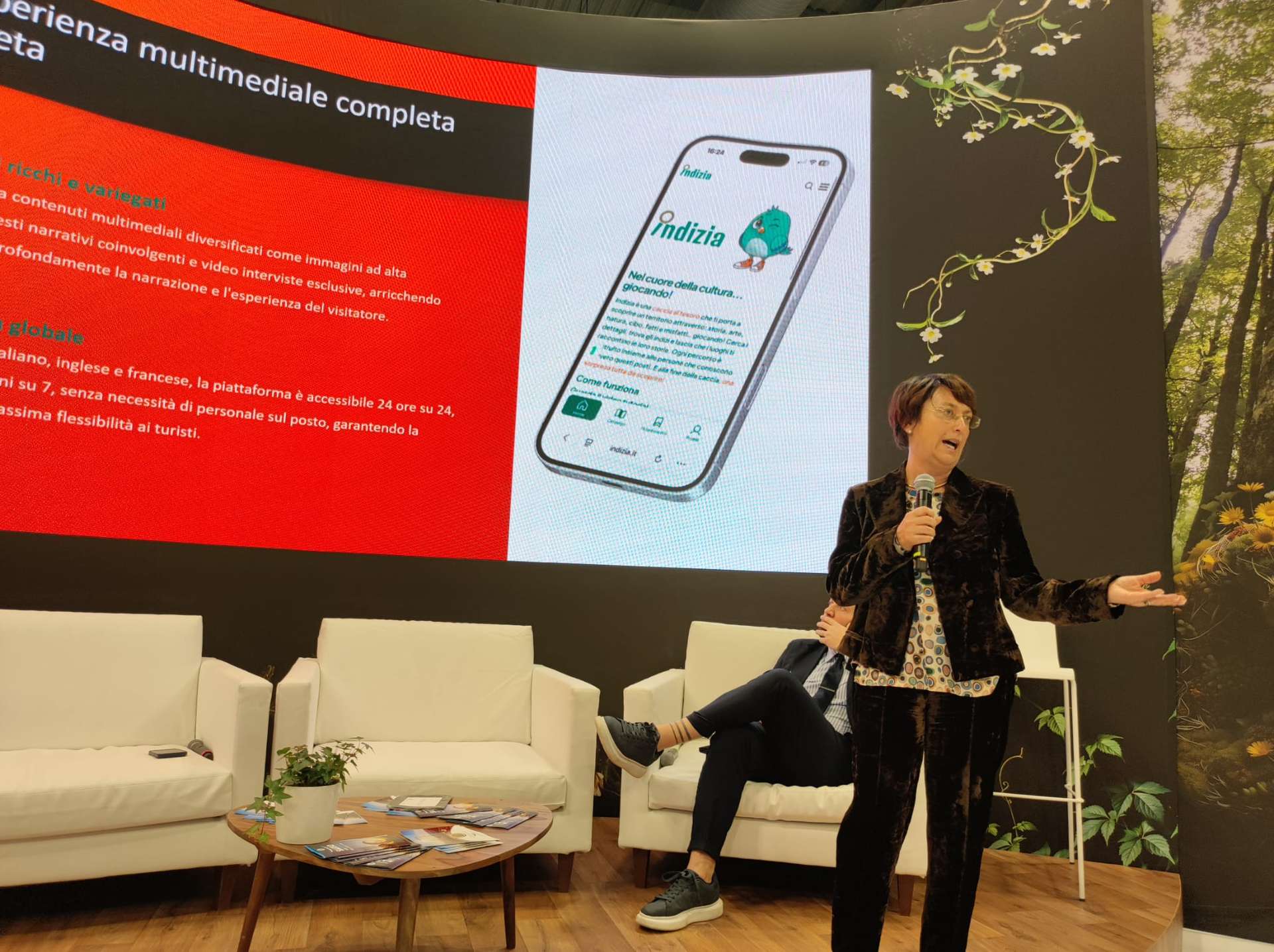 Marta Colangelo durante una conferenza